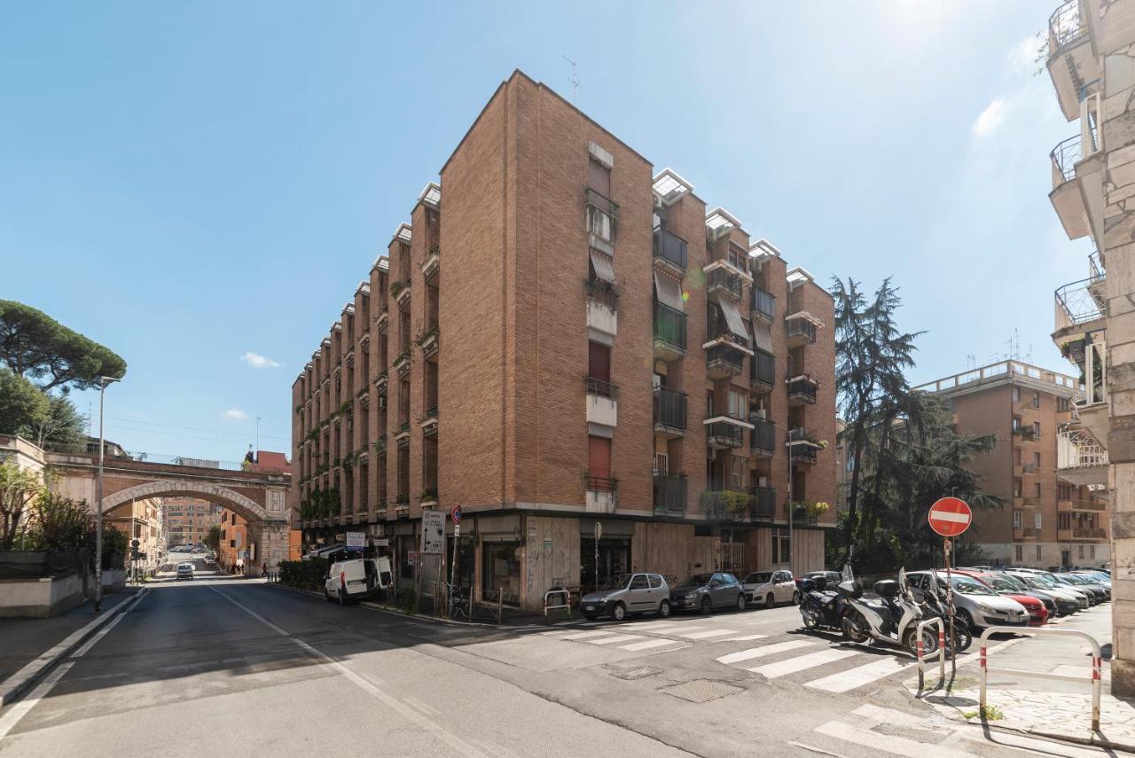 Vatican Corner Family Apartment ローマ エクステリア 写真