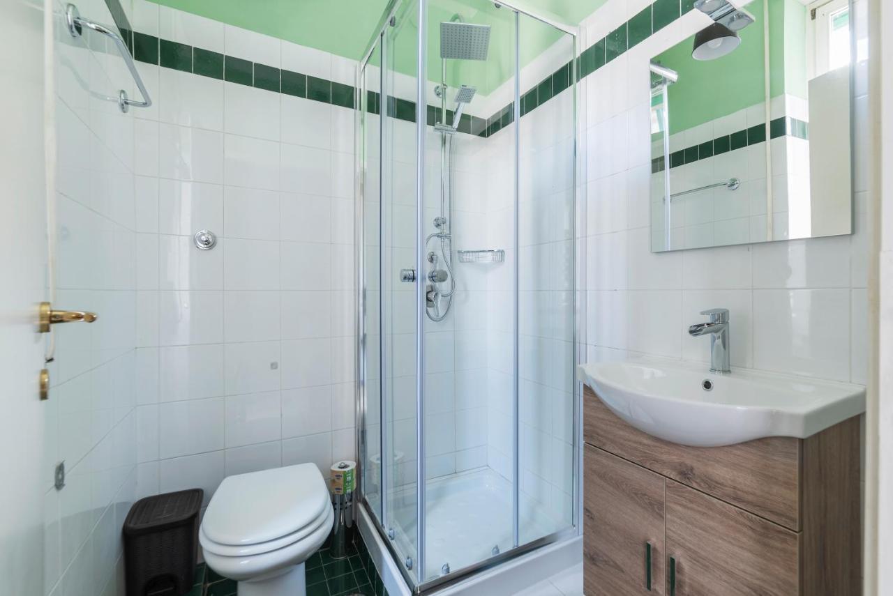 Vatican Corner Family Apartment ローマ エクステリア 写真