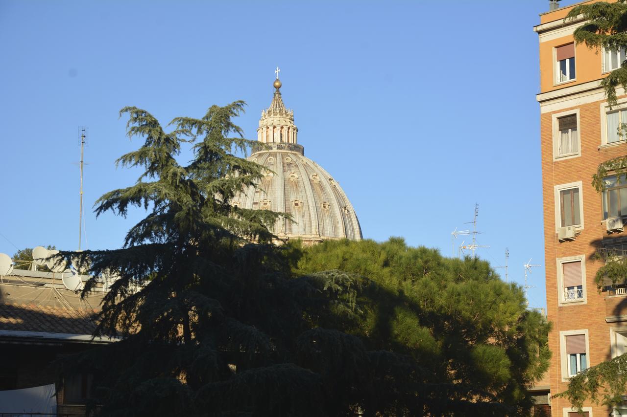 Vatican Corner Family Apartment ローマ エクステリア 写真